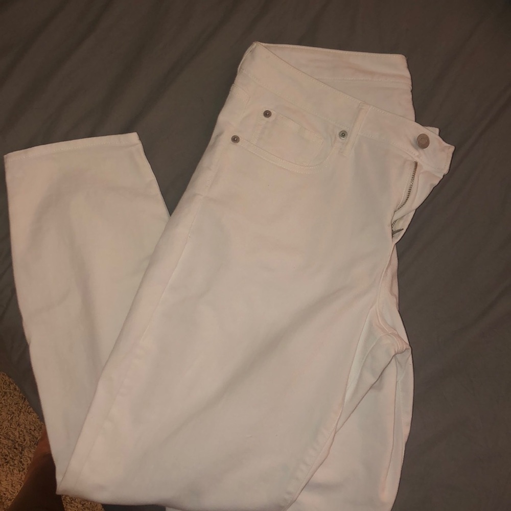 GAP White denim straight/skinny jeans